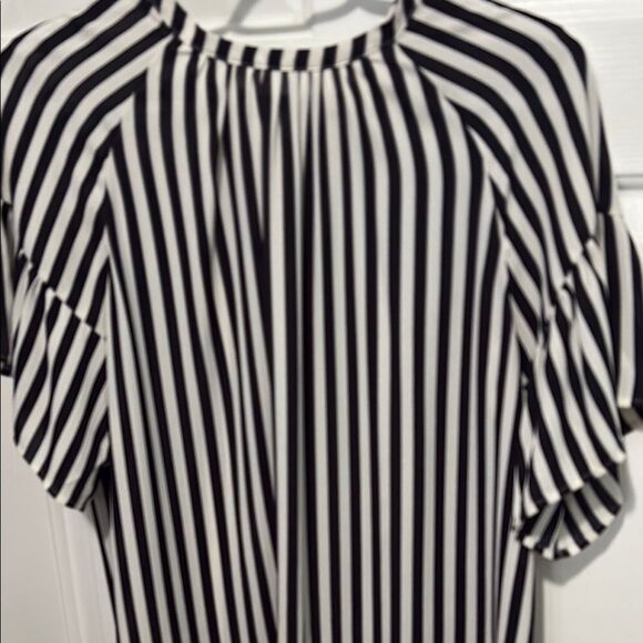 Loft Women's Tie Back Top - Picture 2 of 6